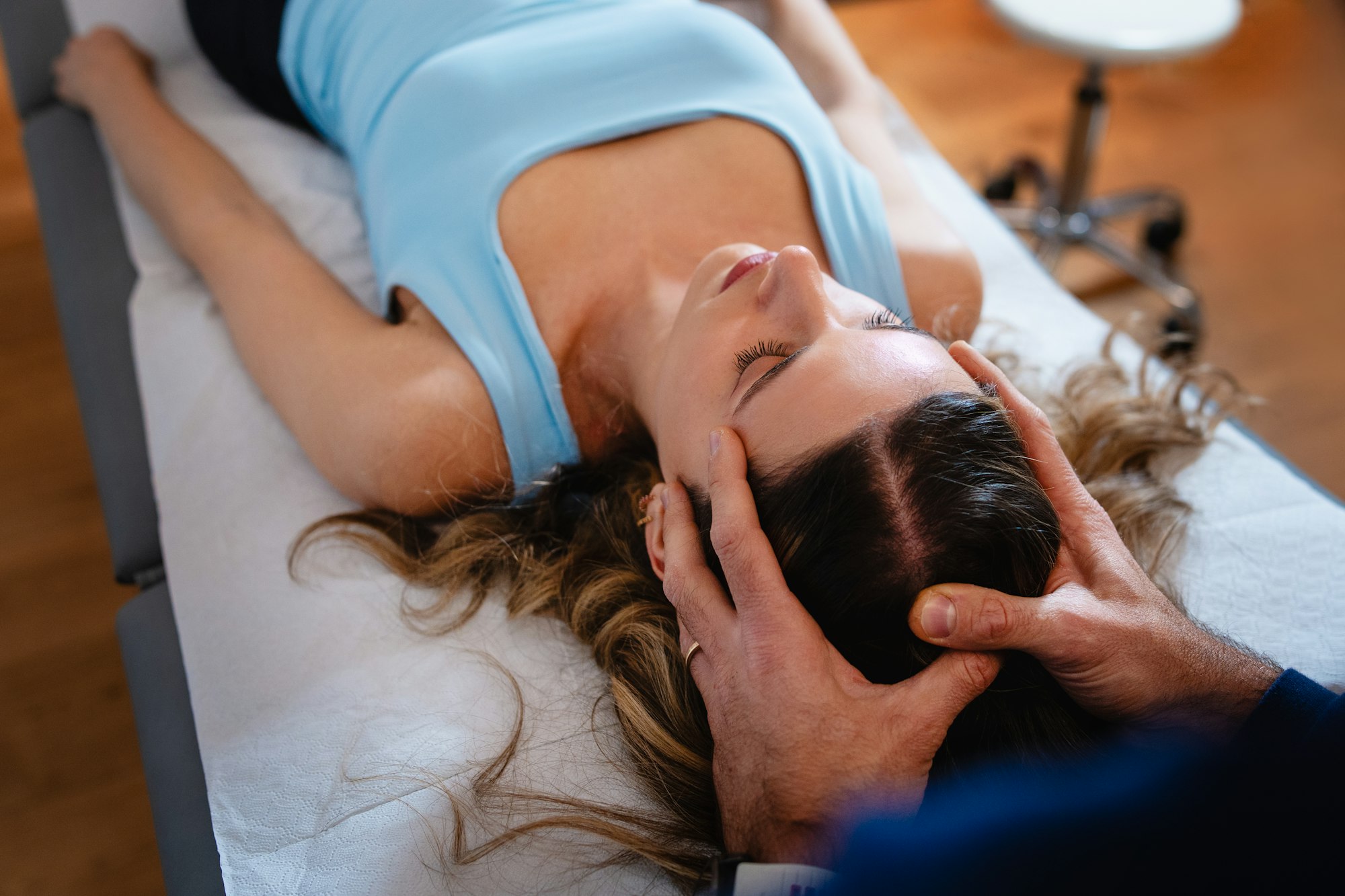 Osteopathic treatment for relaxation - Soothing Craniosacral Session